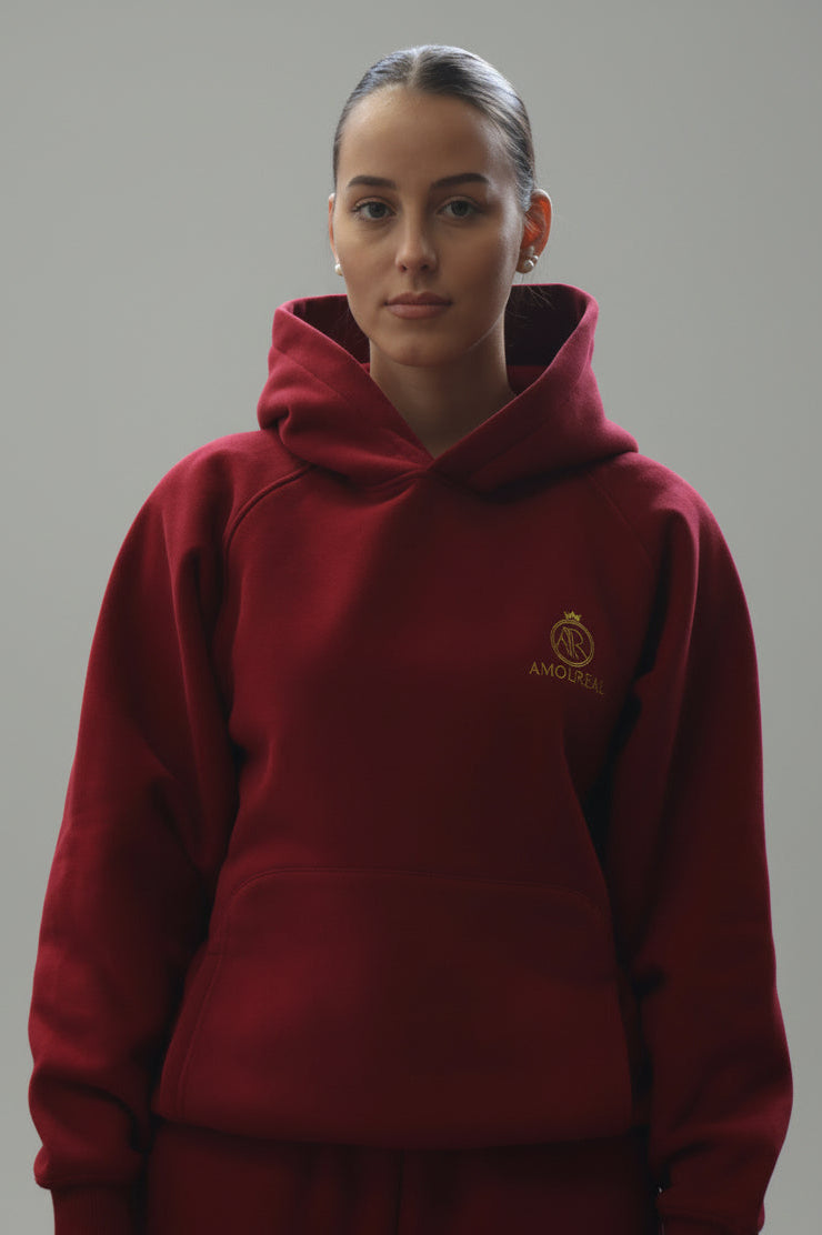 WINE RED HOODIE & HALF-ZIP BUNDLE am Model